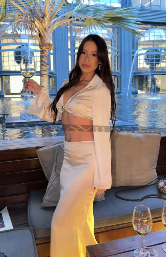 Garotas de programa barra 