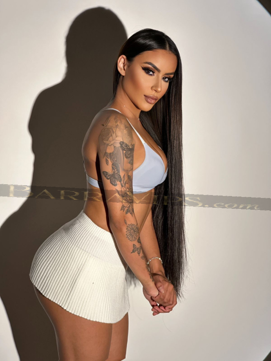 Acompanhantes jardins 